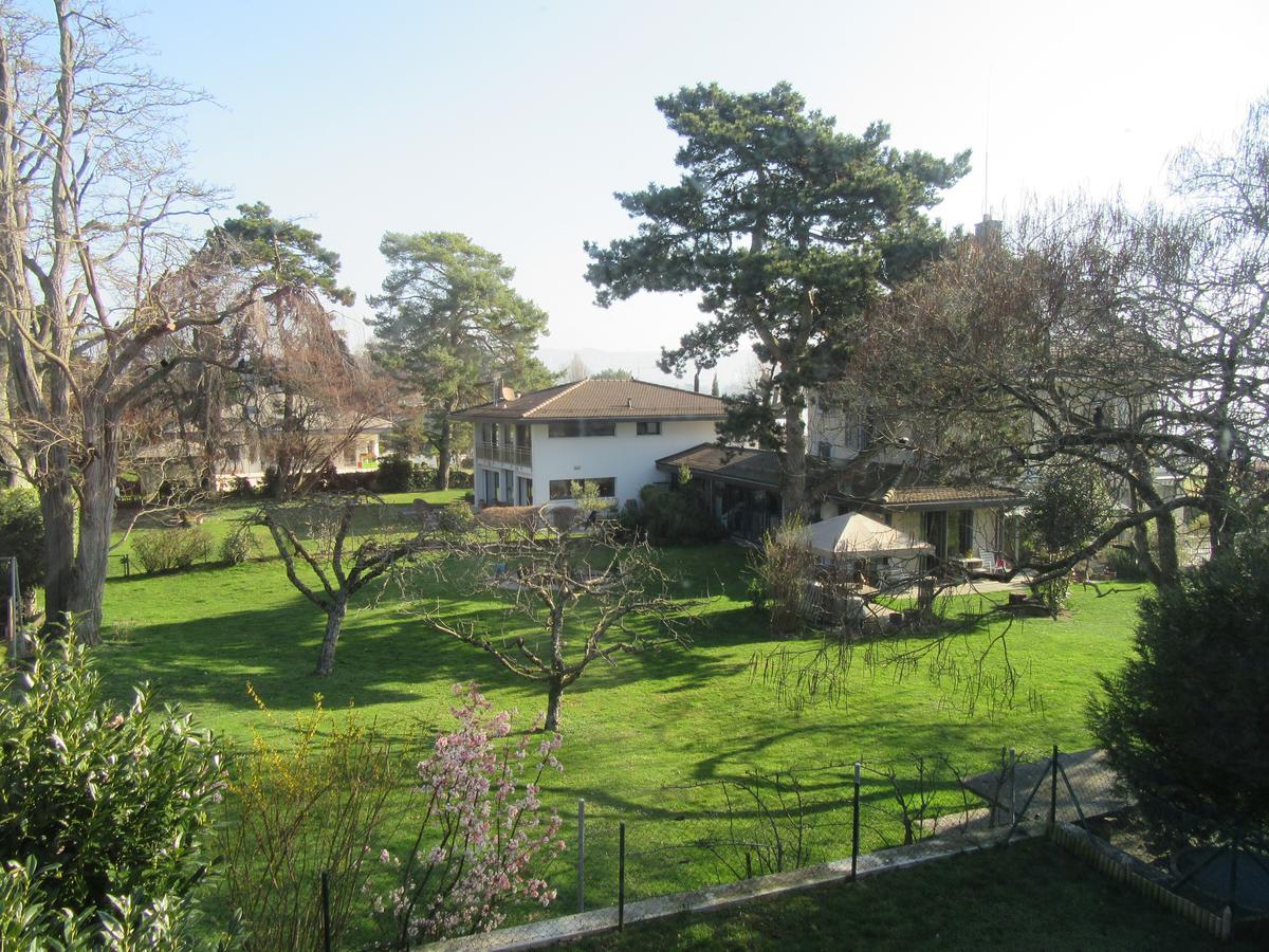 Le Debarcadere Apartment Saint Sulpice  Bagian luar foto