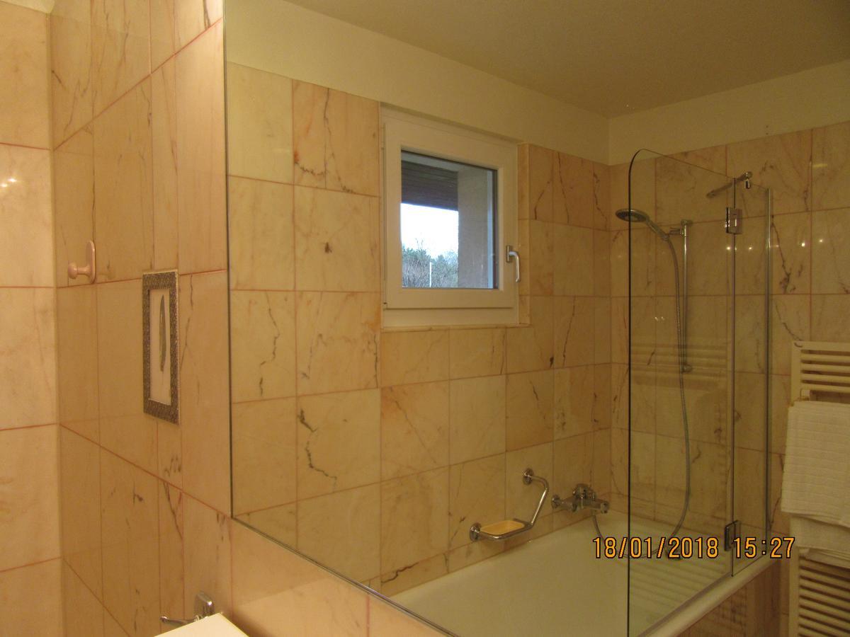 Le Debarcadere Apartment Saint Sulpice  Bagian luar foto