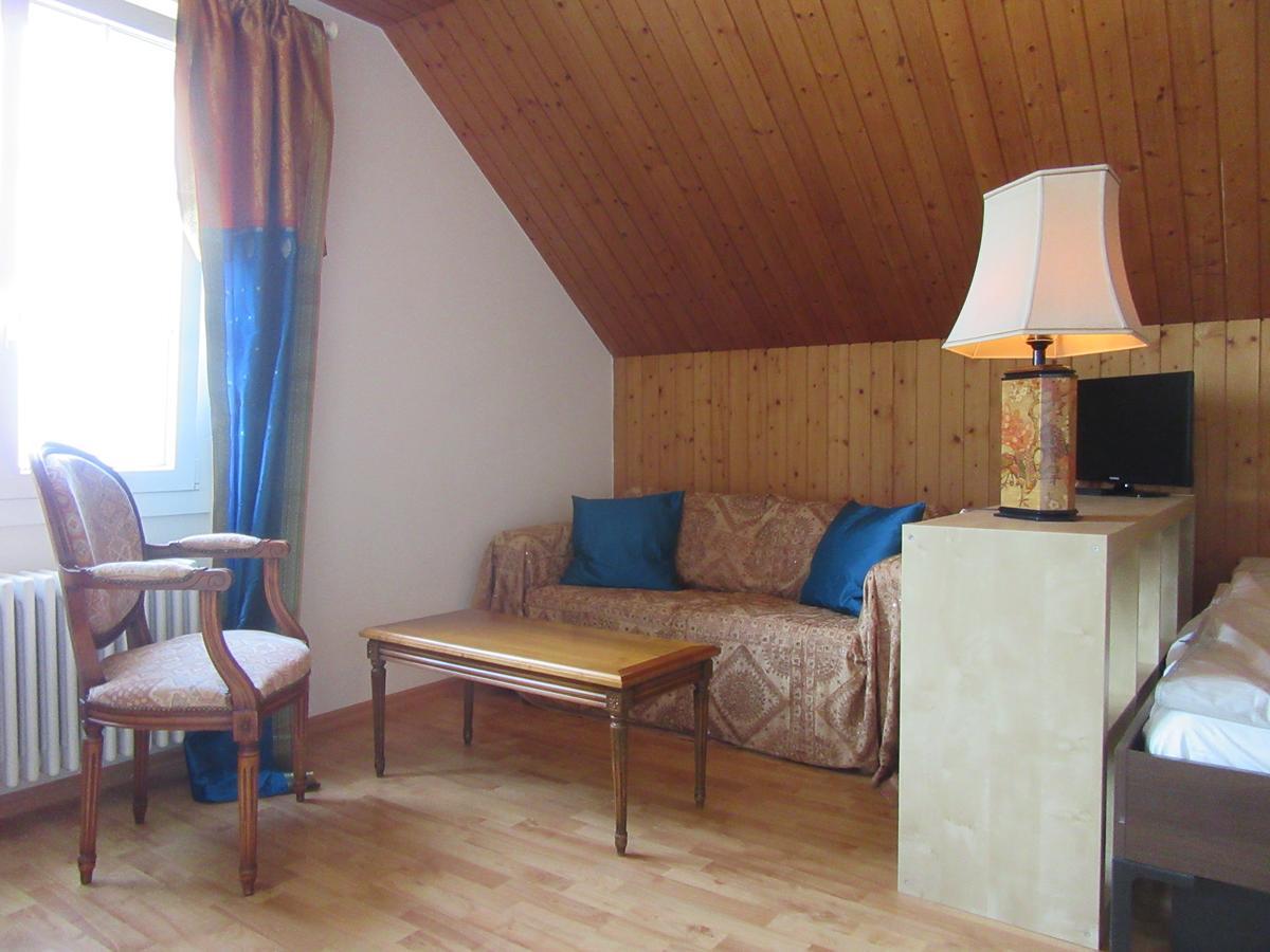 Le Debarcadere Apartment Saint Sulpice  Bagian luar foto