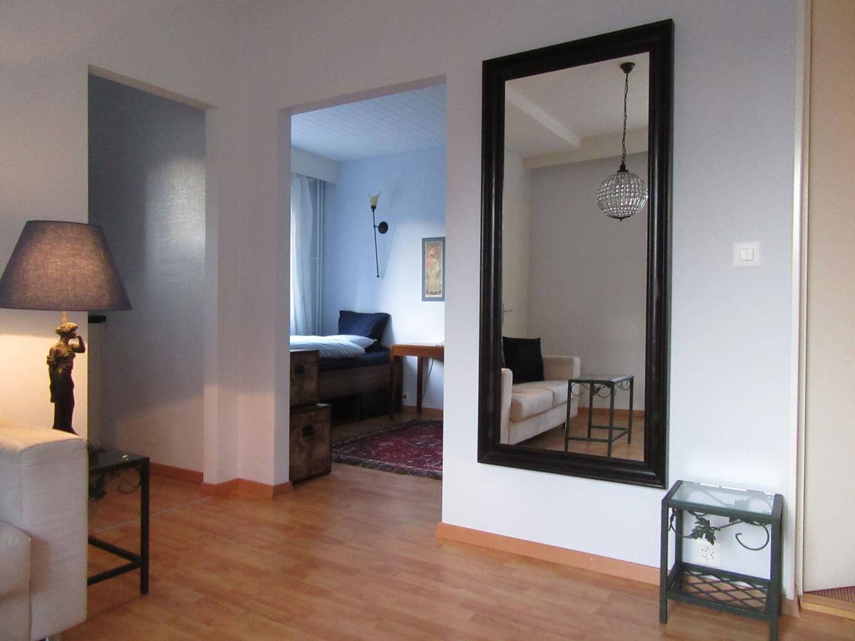 Le Debarcadere Apartment Saint Sulpice  Bagian luar foto